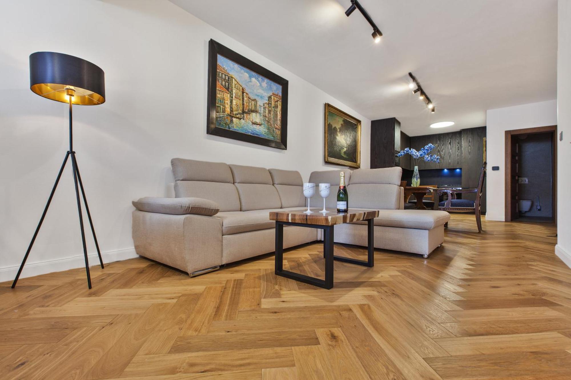 Brezno Central Apartments Exterior foto